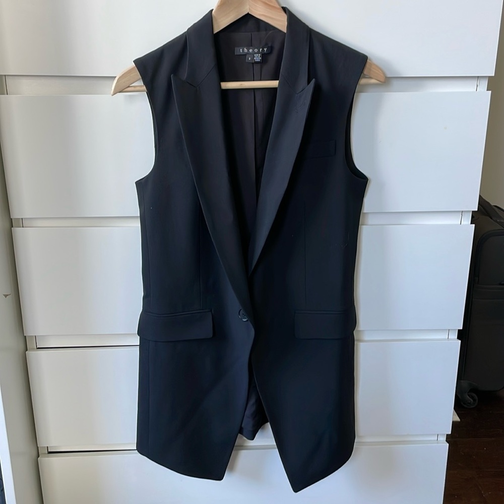Black Theory sleeveless long blazer style jacket size 2